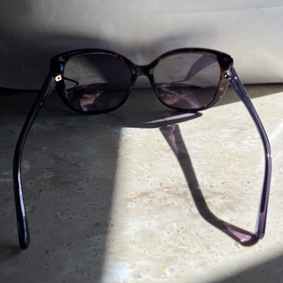 Vera Wang Amethyst Tortoise Sunglasses - Picture 6 of 8